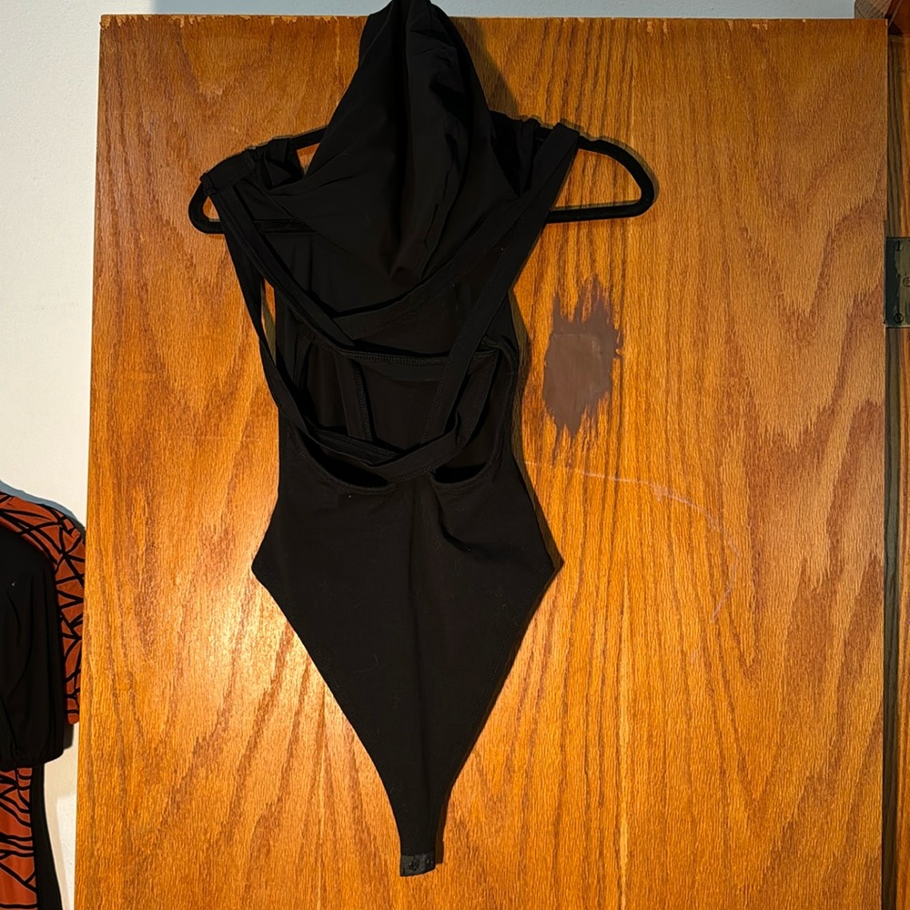 Short sleeve black body suit size small